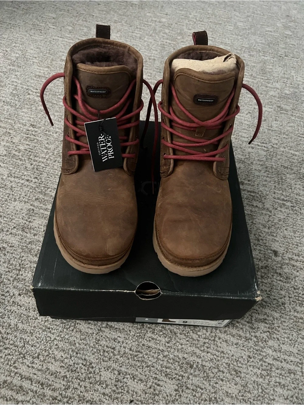 UGG Men's Brown Chukka Boots with Red Laces